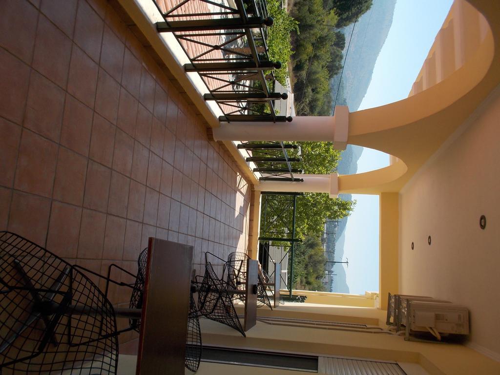 The Village Igoumenitsa Exterior photo